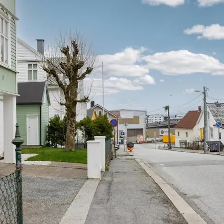 Sentral Leilighet, Апартаменты *